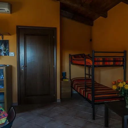 Appartement Strada Casai 19 *